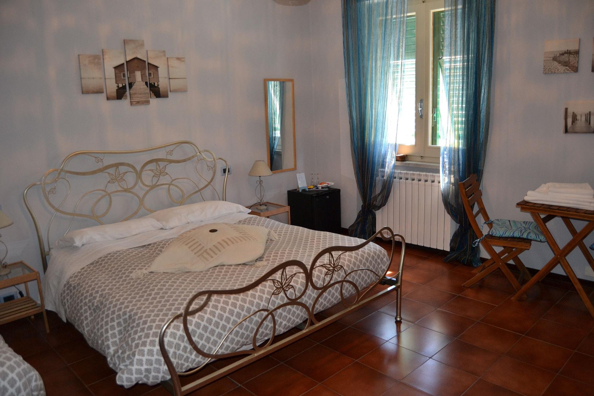 B&B Residenza Marina Marina Di Carrara Extérieur photo