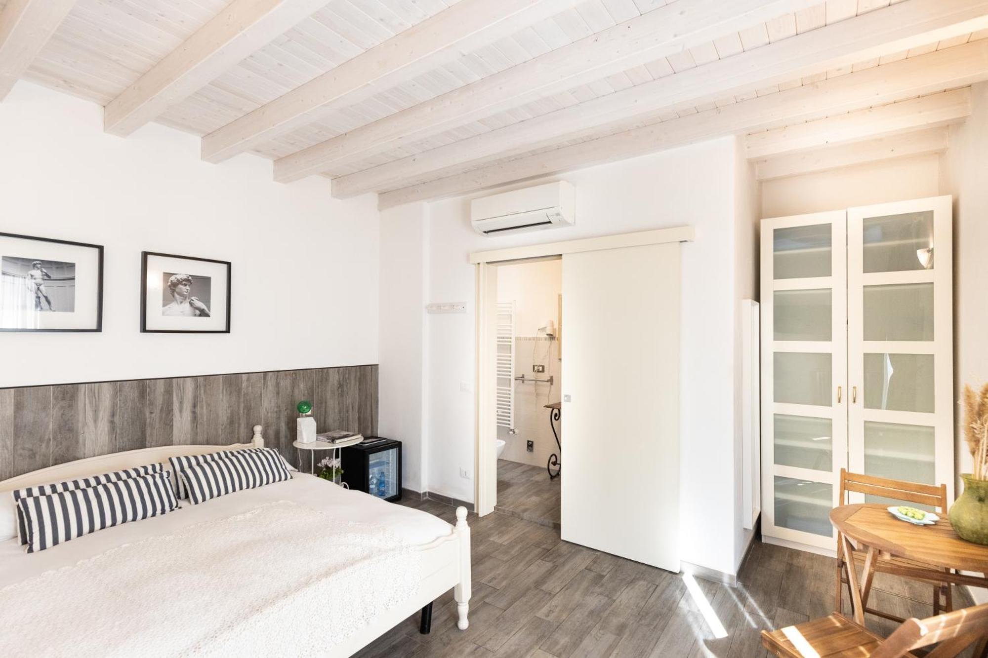 B&B Residenza Marina Marina Di Carrara Extérieur photo